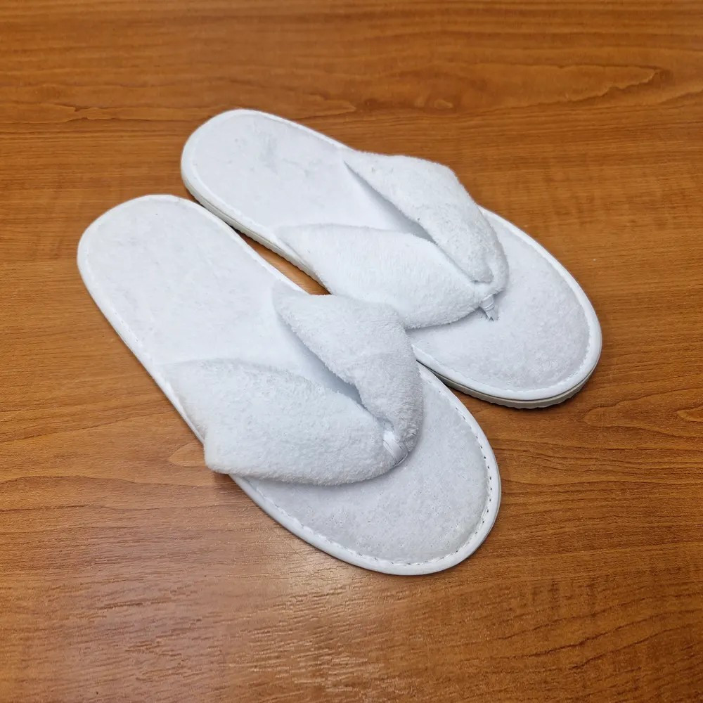 FLIP-FLOP SZÁLLODAI PAPUCS CSÚSZÁSMENTES 4MM-ES TALPPAL, 2MM GUMI BETÉTTEL KIVÁLÓ ÁR, 29CM (KRSFFW)